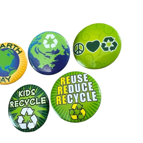 Lot of 5 Green & Yellow Small Recycle Themed Pins - Picture 2 of 7